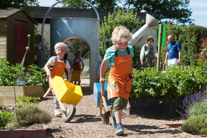 Un jardin avec des jeux pour les enfants – Jardiner Malin