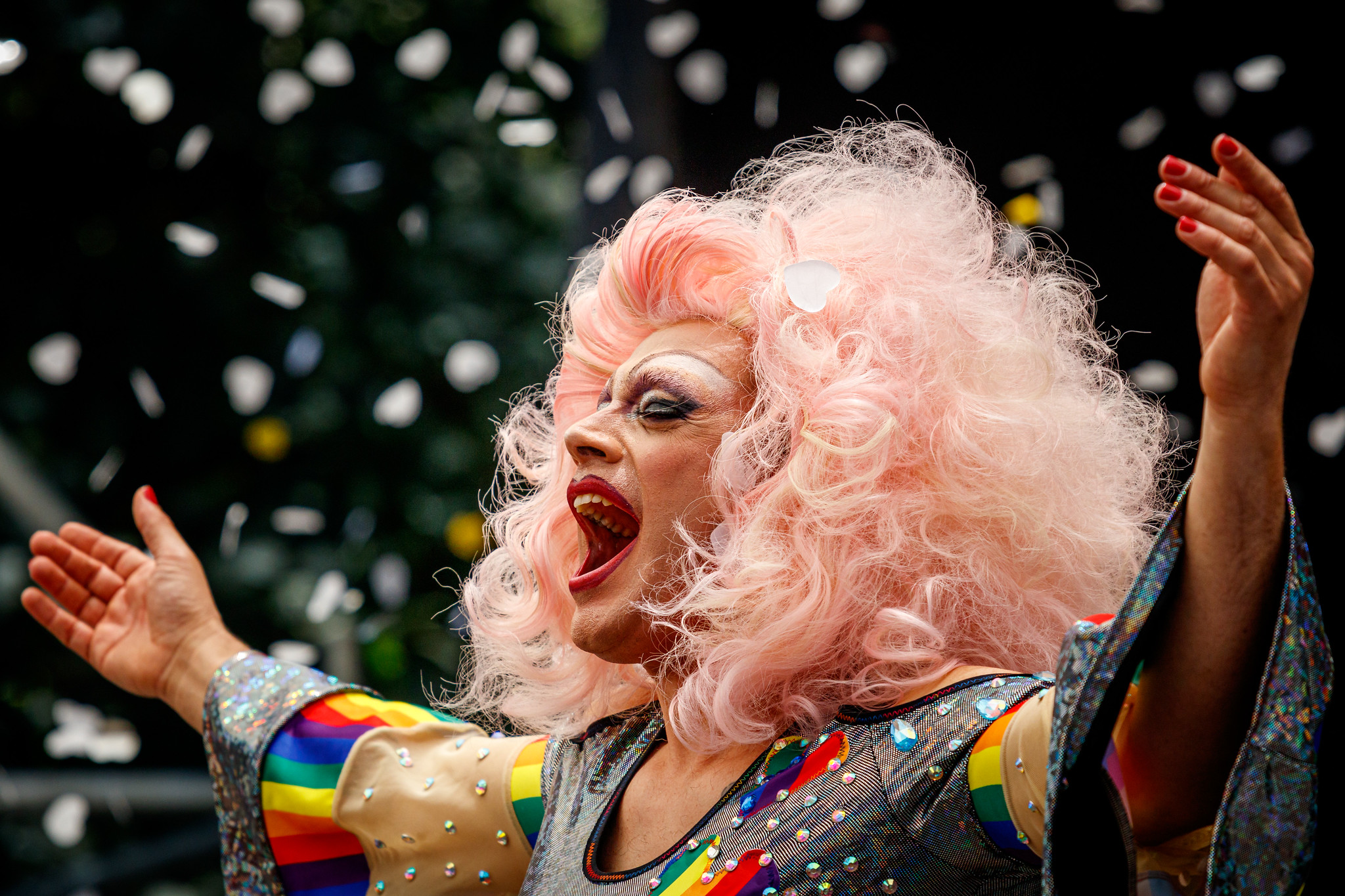 Un spectacle flamboyant marque les cinq ans de la Coloc Drag à Poitiers ...