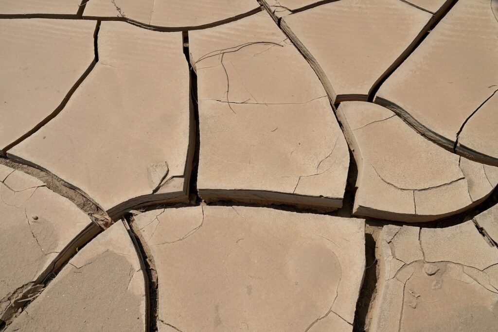 L’image actuelle n’a pas de texte alternatif. Le nom du fichier est : makabera-heat-9534673_1920.jpg