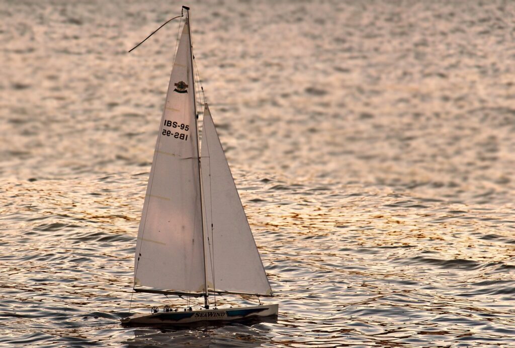 L’image actuelle n’a pas de texte alternatif. Le nom du fichier est : noname_13-sailboat-3399014_1920.jpg