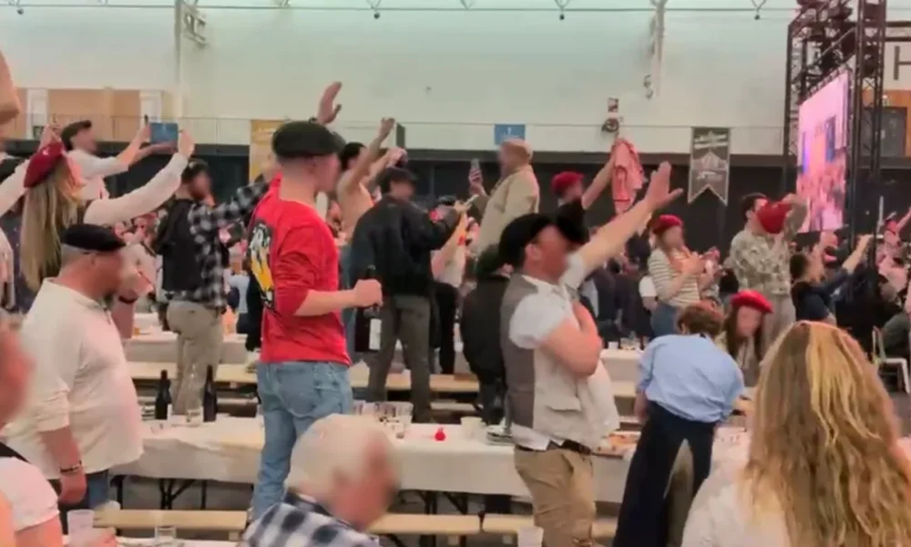 Un banquet du « Canon français » rassemble 4 000 convives à Chemillé-en-Anjou et suscite la polémique