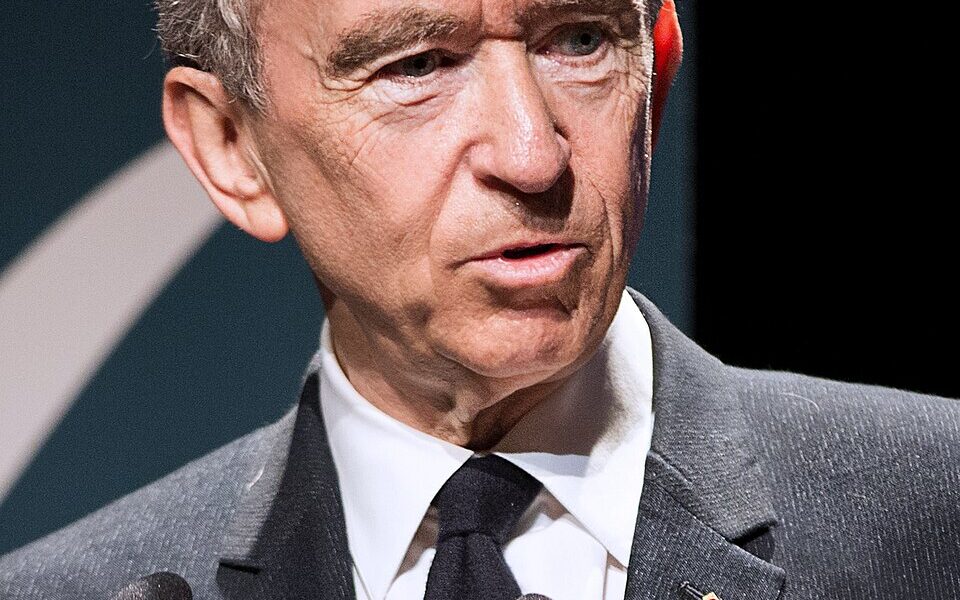 Angers : quand l’armée jugeait le jeune Bernard Arnault « inapte à un poste de responsabilités »