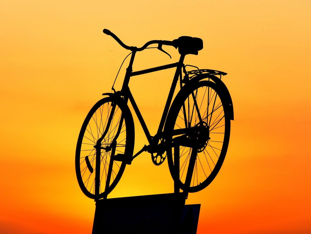 L’image actuelle n’a pas de texte alternatif. Le nom du fichier est : harald_landsrath-bike-1658214_1920.jpg