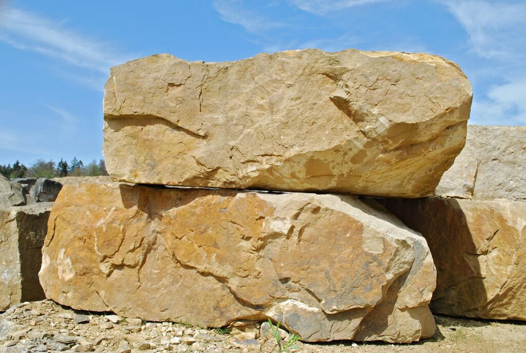 L’image actuelle n’a pas de texte alternatif. Le nom du fichier est : pixaline-obernkirchen-sandstone-1612461_1920.jpg