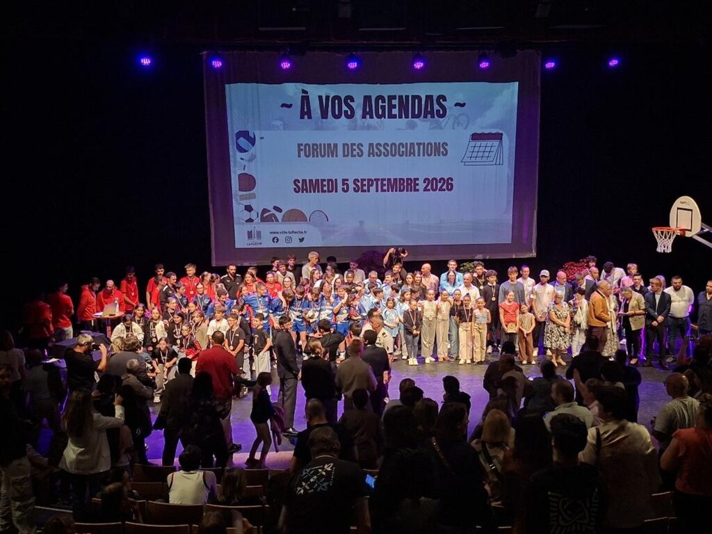 L’image actuelle n’a pas de texte alternatif. Le nom du fichier est : Job_Laura_4x-scaled.jpg