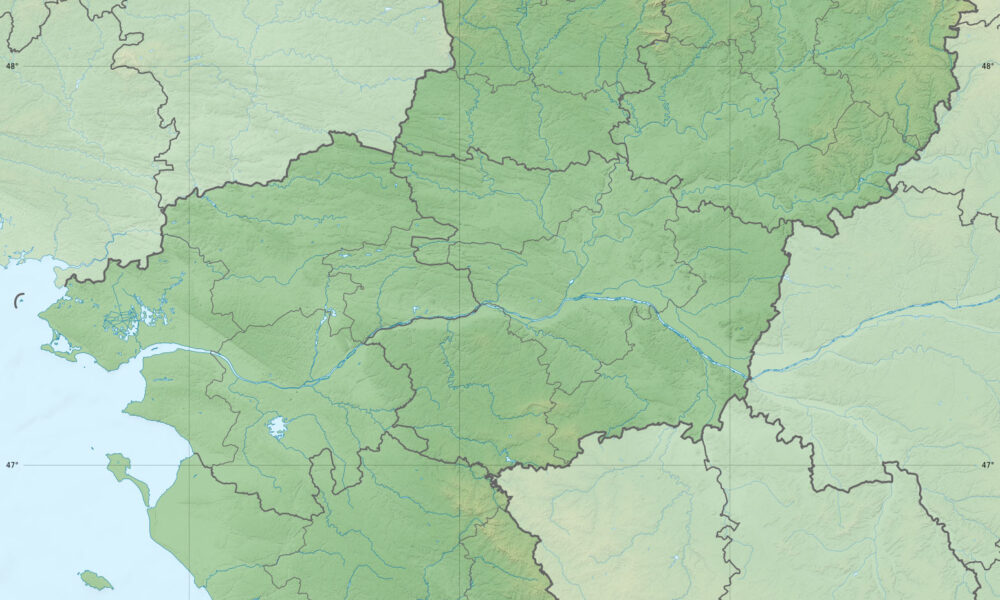 Alpes mancelles : Paysages vallonnés et villages de caractère séduisent les vacanciers en quête de tranquillité