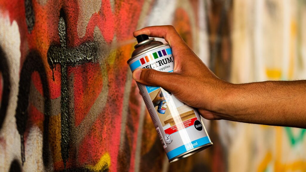 L’image actuelle n’a pas de texte alternatif. Le nom du fichier est : randgruppe-graffiti-4214951_1920.jpg