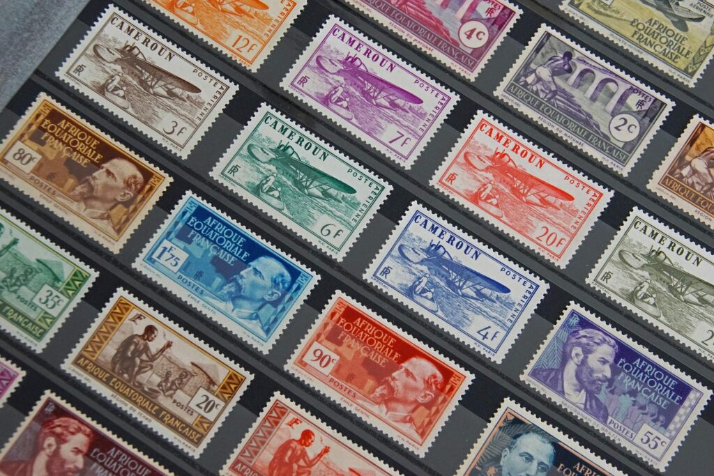 L’image actuelle n’a pas de texte alternatif. Le nom du fichier est : scapin-stamps-2878264_1920.jpg