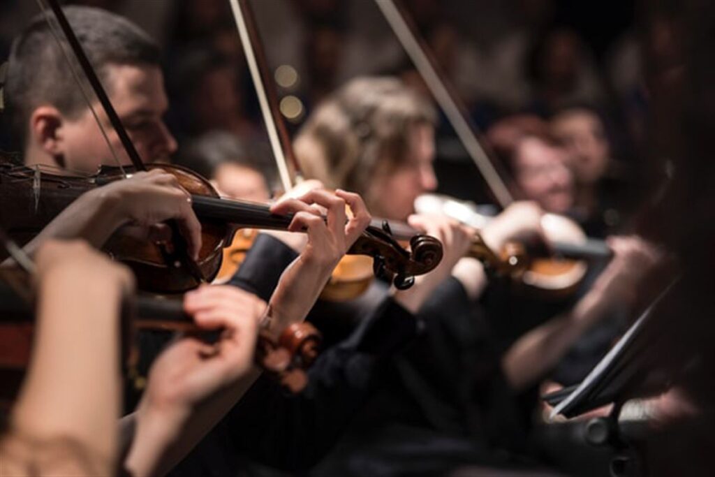 Théâtre, musique, humour, art contemporain : Avrillé dévoile sa saison culturelle 2026-2027 avec près de 50 rendez-vous, dont Swann Arlaud, Les Innocents et Jérôme Commandeur.
