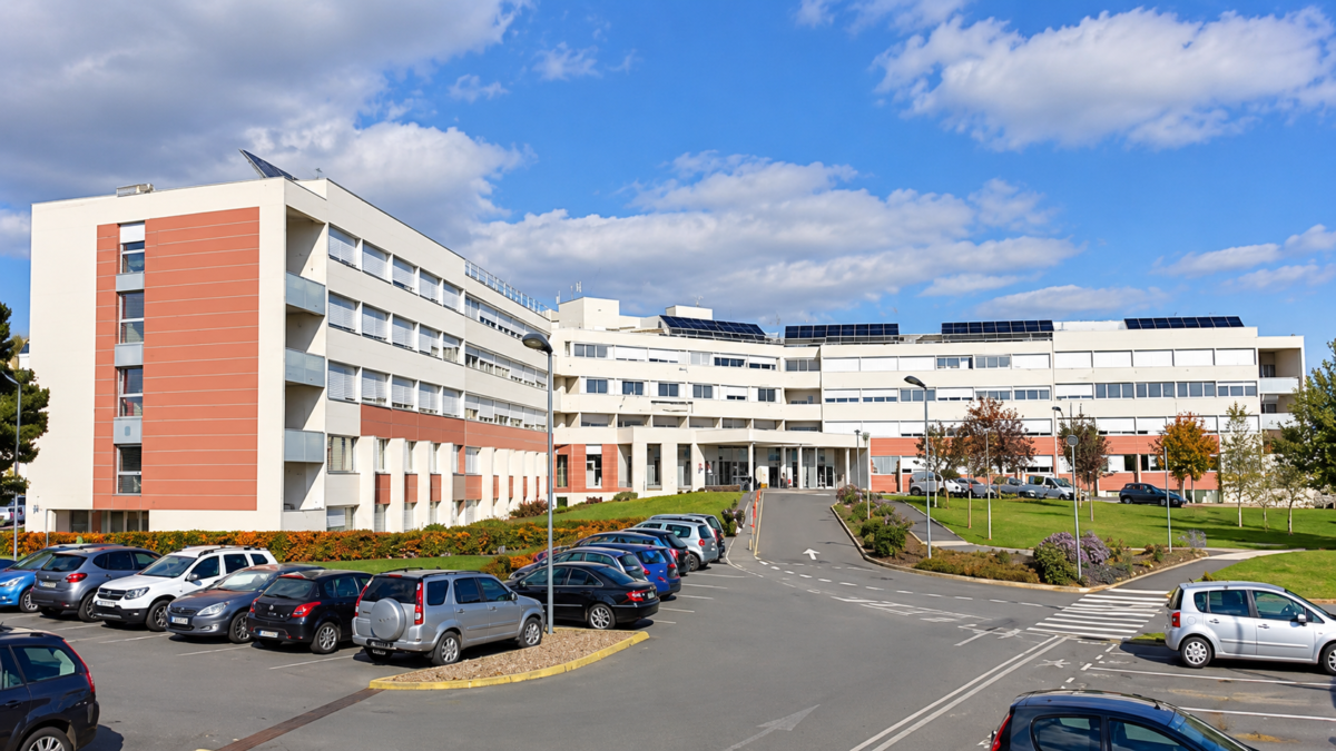 Après 24 mois de travaux et 20 millions d’euros d’investissement, la Clinique de l’Anjou inaugure son nouveau plateau technique. Depuis mai, plus de 4 680 interventions ont déjà été réalisées dans le nouveau bloc.