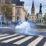 À Angers, le ministère de l’Intérieur engage une procédure de dissolution contre le RED Le Rassemblement des étudiants de droite d’Angers fait l’objet d’une procédure de dissolution engagée par le ministère de l’Intérieur. Le groupement dispose de quinze jours pour présenter ses arguments.