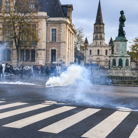 Le Rassemblement des étudiants de droite d’Angers fait l’objet d’une procédure de dissolution engagée par le ministère de l’Intérieur. Le groupement dispose de quinze jours pour présenter ses arguments.
