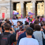 Angers : près d’un millier de manifestants contre la présomption de légitime défense des policiers