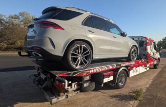 Les gendarmes du peloton motorisé de Vivy ont contrôlé vendredi un automobiliste à 151 km/h sur la RD347 à Distré, dans le Maine-et-Loire. La vitesse était limitée à 90 km/h.