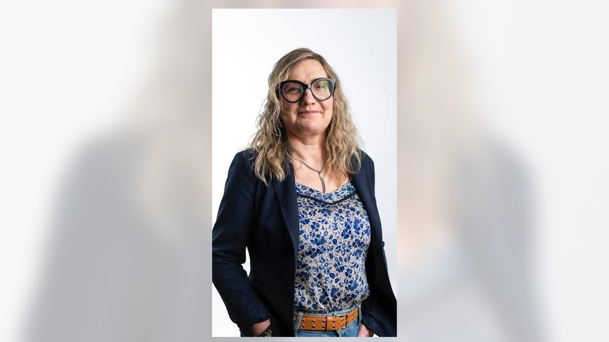 Anne Brochet rejoint le conseil municipal d’Angers après le décès d’Ivan Martineau. Elle sera notamment chargée des personnes âgées et du quartier Centre-ville.
