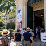 Journées du patrimoine : 15 lieux incroyables à découvrir en Maine-et-Loire les 19 et 20 septembre Préfecture, château souterrain, poste d’aiguillage, ancienne clinique, musée du textile, manoirs et demeures privées… Les Journées du patrimoine promettent un week-end riche en découvertes dans tout le Maine-et-Loire. Voici 15 lieux qui méritent particulièrement le détour les 19 et 20 septembre 2026.