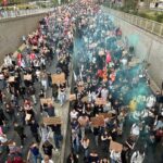 À Angers, 4 200 manifestants selon les syndicats pour l’acte V de la mobilisation lycéenne crédit Angers Info/MF - À Angers, 4 200 personnes ont manifesté ce mardi 13 octobre 2026 selon les syndicats, pour l’acte V de la mobilisation des lycéens et des enseignants.