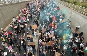 crédit Angers Info/MF - À Angers, 4 200 personnes ont manifesté ce mardi 13 octobre 2026 selon les syndicats, pour l’acte V de la mobilisation des lycéens et des enseignants.