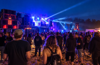 Une éventuelle free party est dans le viseur de la préfecture de Maine-et-Loire. Les rassemblements musicaux non autorisés et le transport de matériel de son sont interdits jusqu'à lundi.