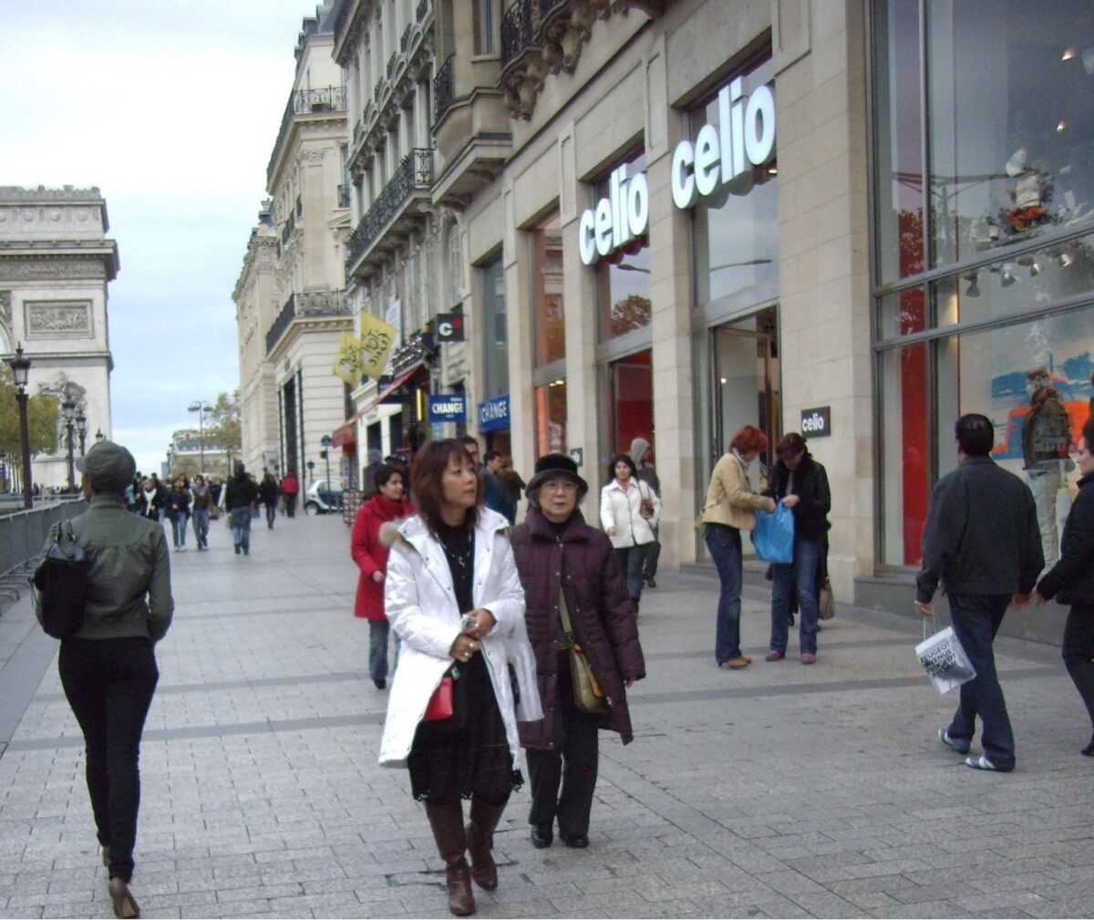 L’image actuelle n’a pas de texte alternatif. Le nom du fichier est : Celio_Champs.jpg