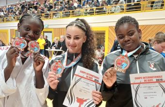 La Fusion Ouest décroche dix médailles à la Coupe internationale de karaté de Kayl, au Luxembourg, dont quatre pour le club angevin KTE.