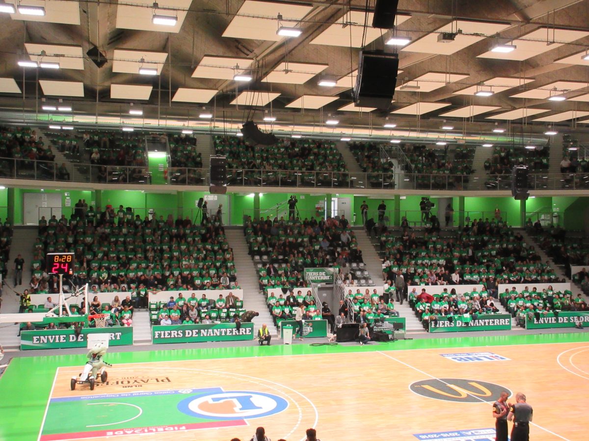 L’image actuelle n’a pas de texte alternatif. Le nom du fichier est : Nouvelle_tribune_du_palais_des_sports_Maurice_Thorez-scaled.jpg