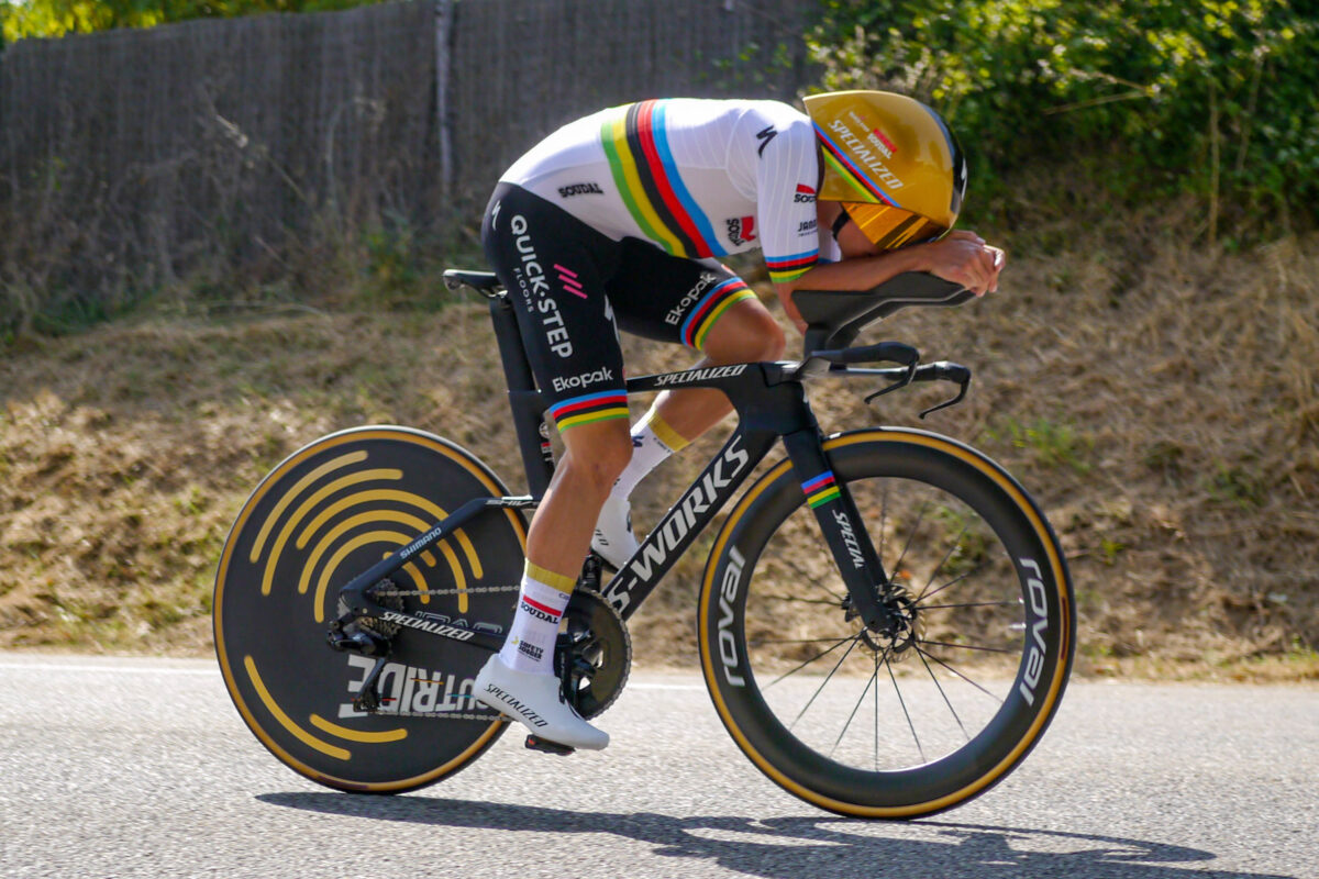 L’image actuelle n’a pas de texte alternatif. Le nom du fichier est : Remco_Evenepoel_-_Criterium_du_Dauphine_2025_-_Stage_4_-_TT-scaled.jpg