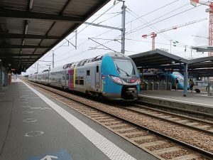 Plus aucun train ne circule entre Angers et Nantes ce vendredi. Une panne électrique au Cellier bloque les deux voies. La SNCF demande de reporter les déplacements.