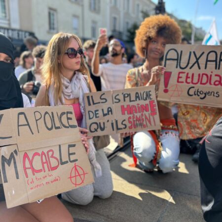 Plus de 4 000 personnes manifestent à Angers ce mardi 6 octobre selon la police, contre 7 100 selon la CGT. La mobilisation lycéenne et étudiante se poursuit en Maine-et-Loire.