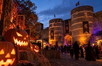 Illustration / Que faire pour Halloween à Angers et en Maine-et-Loire ce samedi ? Châteaux, animations enfants, soirées techno, cabaret et masques interdits en centre-ville.